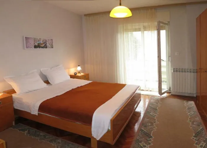 Ivo Appartement *